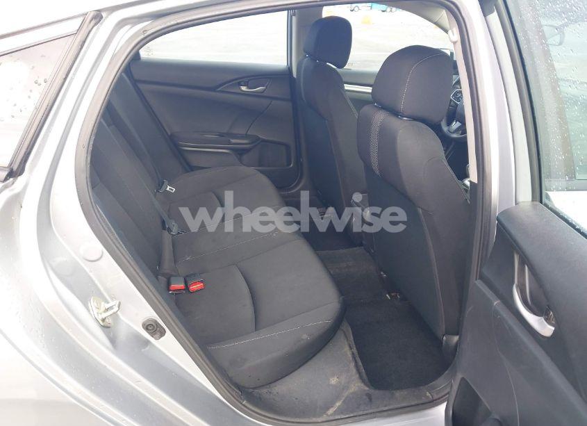 Photo 8 of 2019 Honda Civic LX (VIN 2HGFC2F61KH546301)