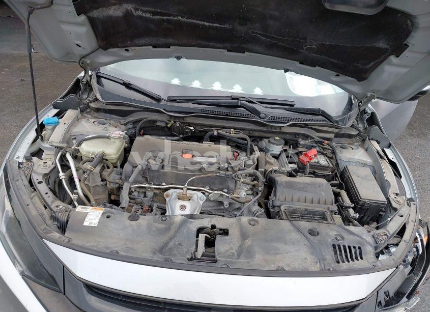 Photo 10 of 2019 Honda Civic LX (VIN 2HGFC2F61KH549585)