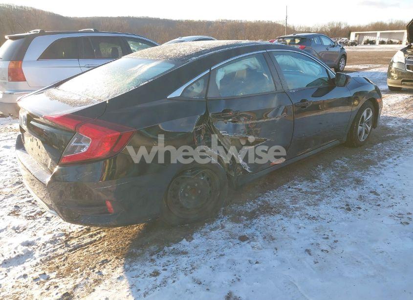 Photo 4 of 2019 Honda Civic LX (VIN 2HGFC2F61KH550025)