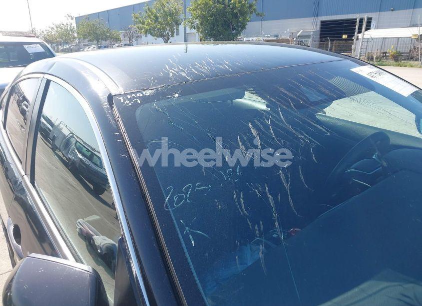 Photo 18 of 2019 Honda Civic LX (VIN 2HGFC2F61KH561199)