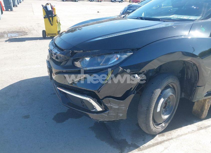 Photo 6 of 2019 Honda Civic LX (VIN 2HGFC2F61KH561199)