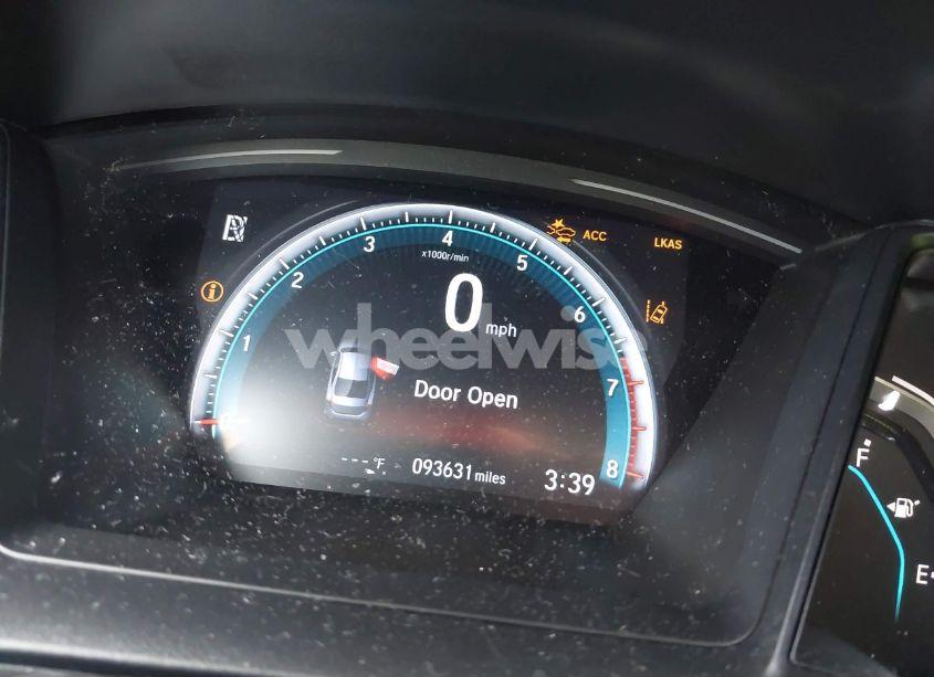 Photo 15 of 2019 Honda Civic LX (VIN 2HGFC2F61KH564927)