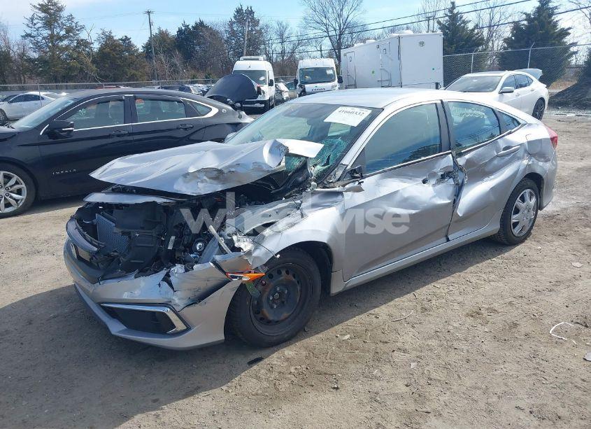 Photo 2 of 2019 Honda Civic LX (VIN 2HGFC2F61KH564927)