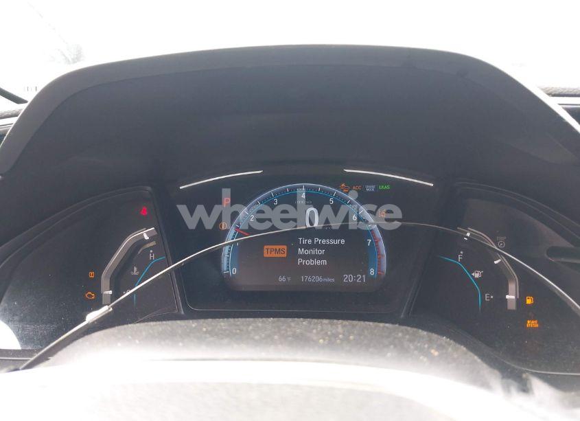 Photo 7 of 2019 Honda Civic LX (VIN 2HGFC2F61KH570159)