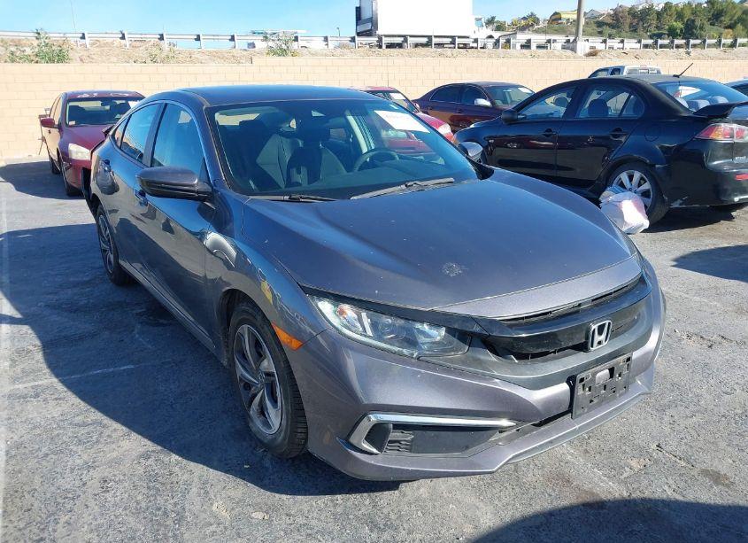 2019 Honda Civic LX (VIN 2HGFC2F61KH589309) main photo