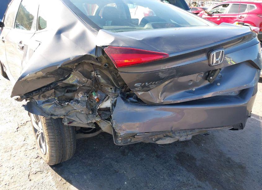 Photo 6 of 2019 Honda Civic LX (VIN 2HGFC2F61KH589309)