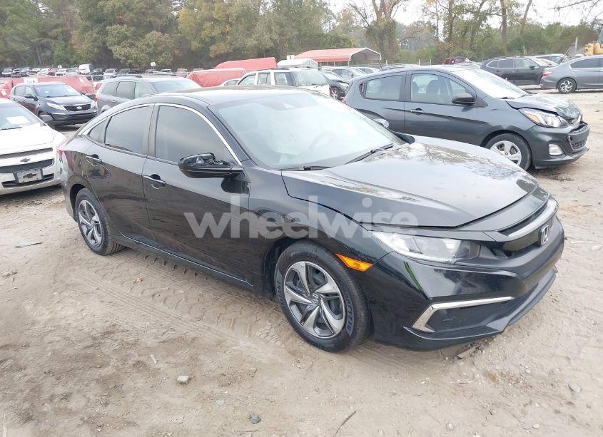 2019 Honda Civic LX (VIN 2HGFC2F61KH589844) main photo