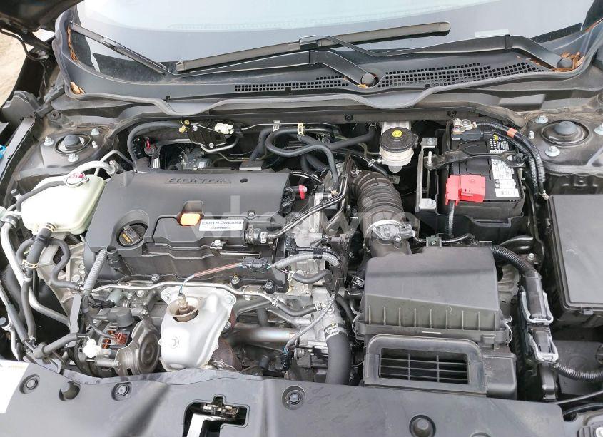 Photo 10 of 2019 Honda Civic LX (VIN 2HGFC2F61KH589844)