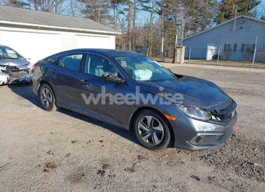 2019 Honda Civic LX (VIN 2HGFC2F61KH589956) main photo