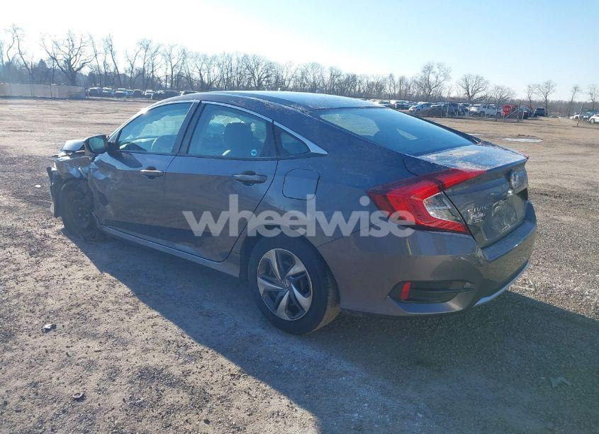 Photo 3 of 2019 Honda Civic LX (VIN 2HGFC2F61KH589956)