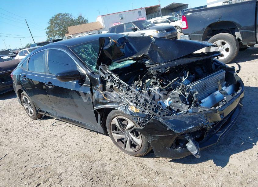 2020 Honda Civic LX (VIN 2HGFC2F61LH572611) main photo