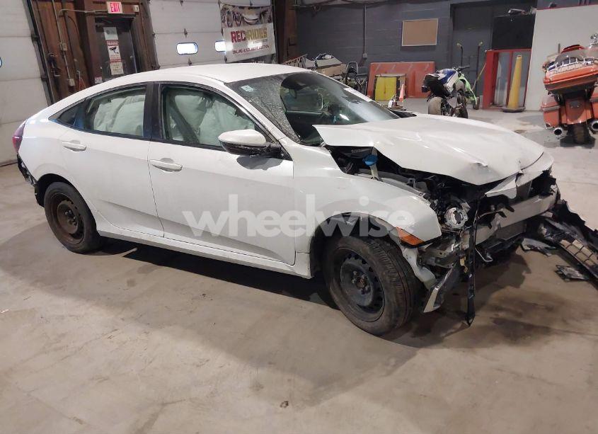 2020 Honda Civic LX (VIN 2HGFC2F61LH595404) main photo