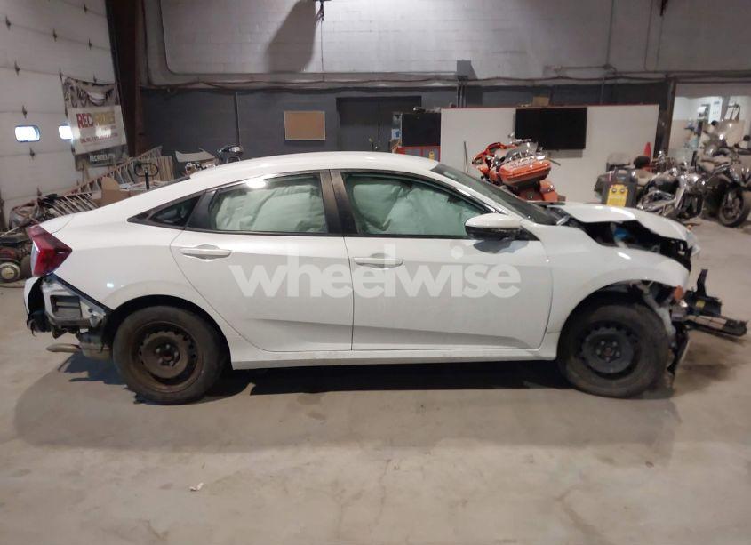 Photo 13 of 2020 Honda Civic LX (VIN 2HGFC2F61LH595404)