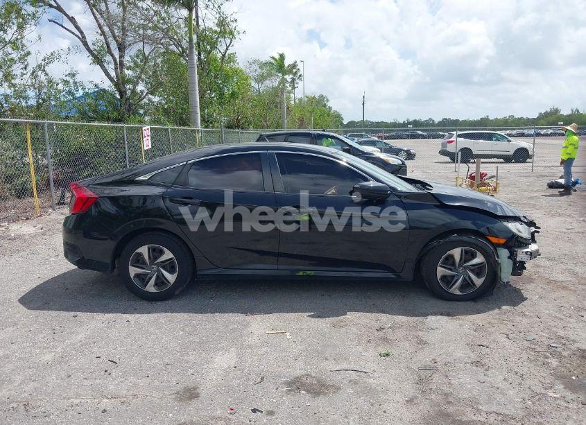 Photo 14 of 2020 Honda Civic LX (VIN 2HGFC2F61LH600469)