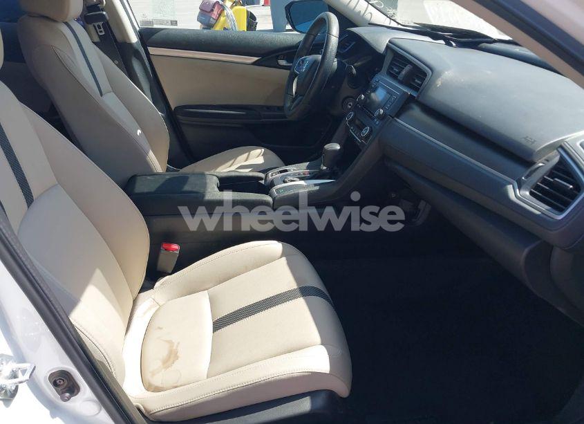 Photo 5 of 2021 Honda Civic LX (VIN 2HGFC2F61MH547922)