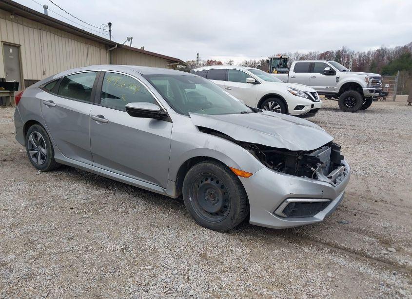 2019 Honda Civic LX (VIN 2HGFC2F62KH511590) main photo