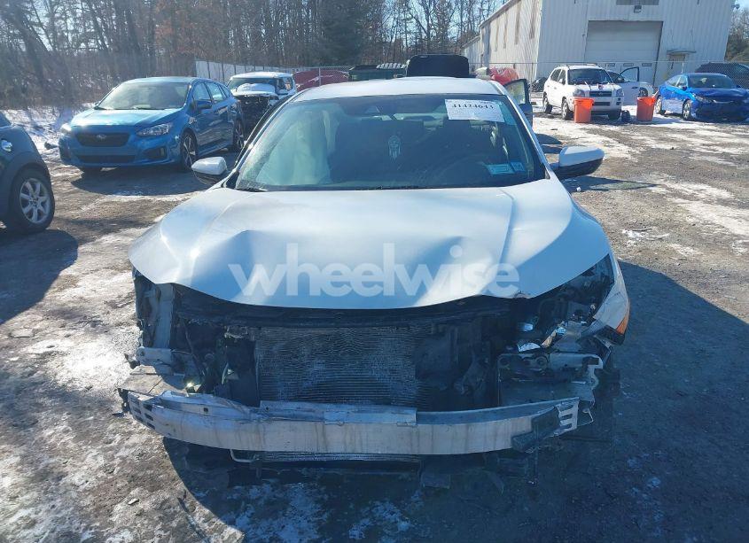 Photo 12 of 2019 Honda Civic LX (VIN 2HGFC2F62KH513727)