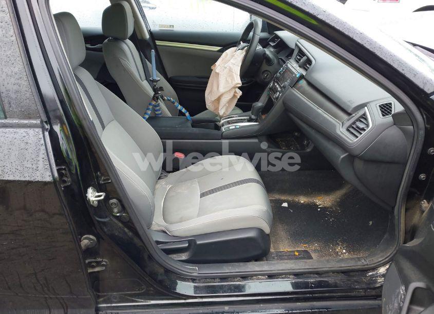 Photo 5 of 2019 Honda Civic LX (VIN 2HGFC2F62KH545822)