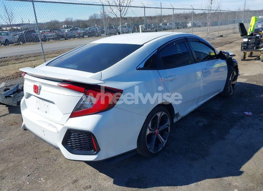 Photo 4 of 2019 Honda Civic LX (VIN 2HGFC2F62KH546520)