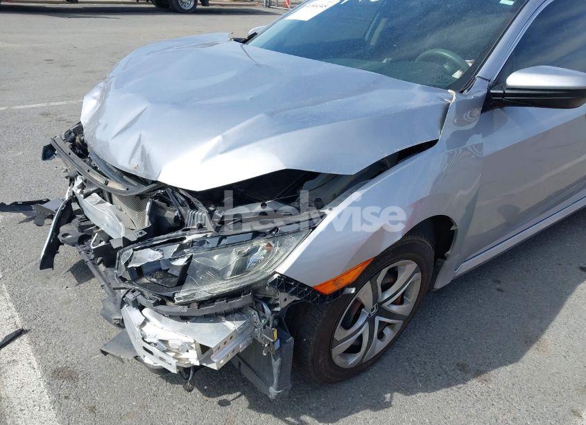 Photo 17 of 2019 Honda Civic LX (VIN 2HGFC2F62KH555430)