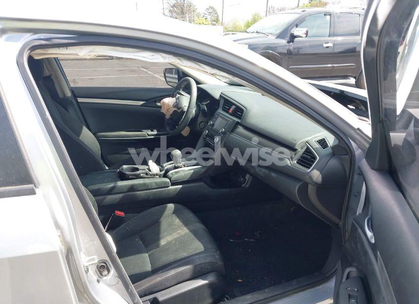 Photo 5 of 2019 Honda Civic LX (VIN 2HGFC2F62KH555430)