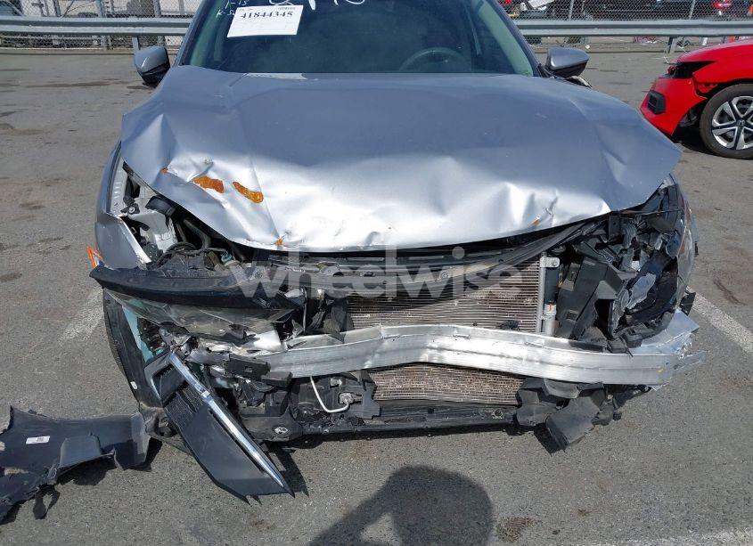 Photo 6 of 2019 Honda Civic LX (VIN 2HGFC2F62KH555430)