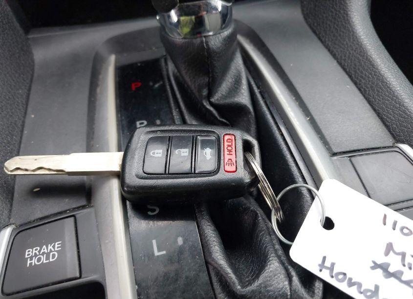 Photo 11 of 2019 Honda Civic LX (VIN 2HGFC2F62KH556836)