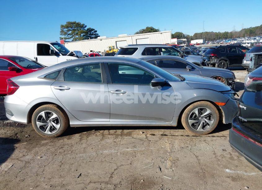 Photo 13 of 2019 Honda Civic LX (VIN 2HGFC2F62KH559851)