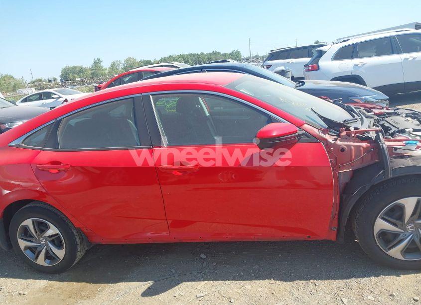 Photo 13 of 2019 Honda Civic LX (VIN 2HGFC2F62KH562958)