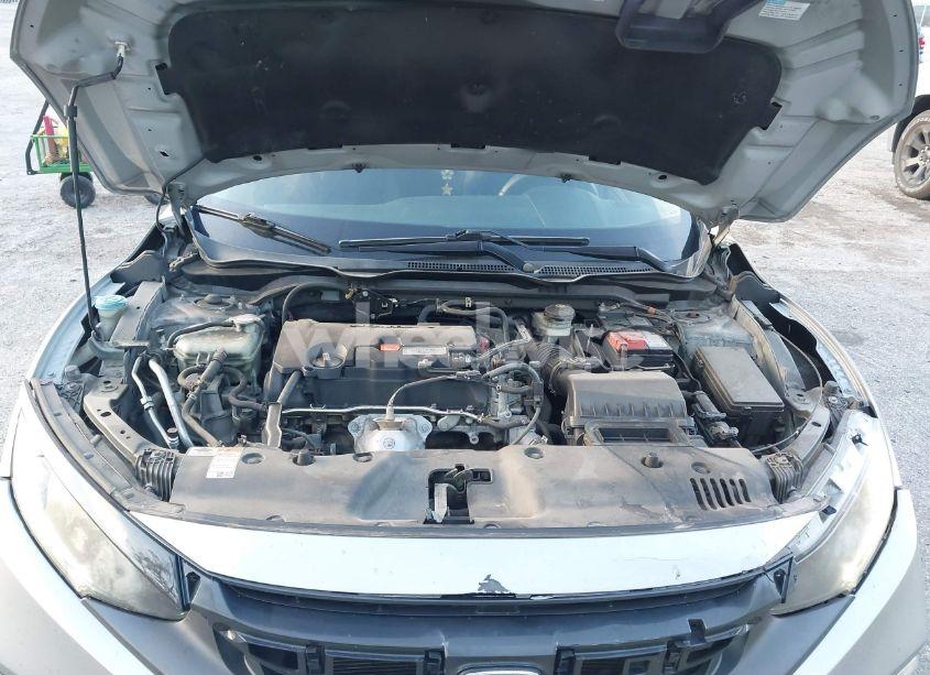 Photo 10 of 2019 Honda Civic LX (VIN 2HGFC2F62KH583213)