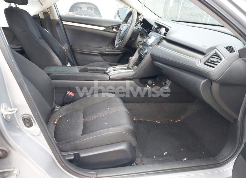 Photo 5 of 2019 Honda Civic LX (VIN 2HGFC2F62KH583213)