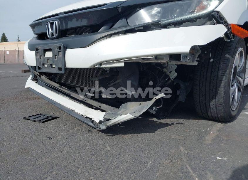 Photo 6 of 2019 Honda Civic LX (VIN 2HGFC2F62KH584460)