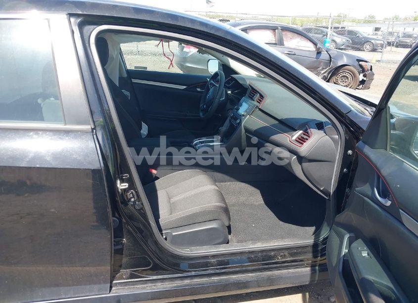 Photo 5 of 2019 Honda Civic LX (VIN 2HGFC2F62KH589741)