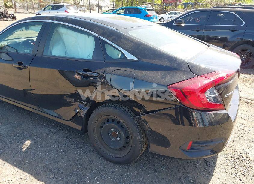 Photo 6 of 2019 Honda Civic LX (VIN 2HGFC2F62KH589741)