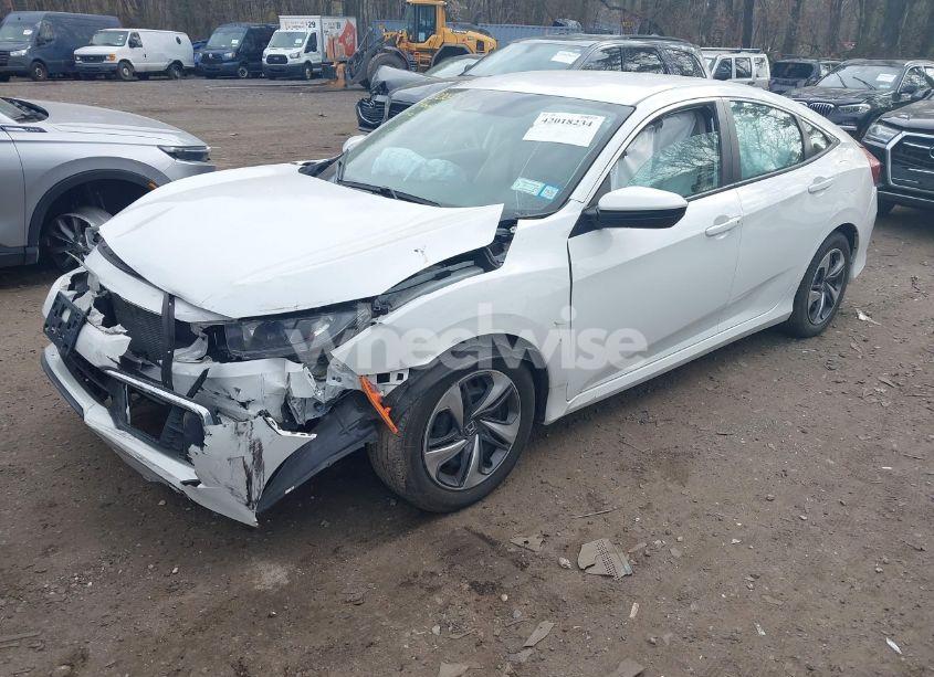 Photo 2 of 2019 Honda Civic LX (VIN 2HGFC2F62KH604447)