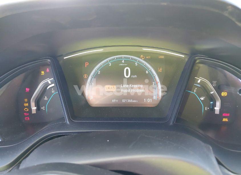 Photo 7 of 2020 Honda Civic LX (VIN 2HGFC2F62LH512451)