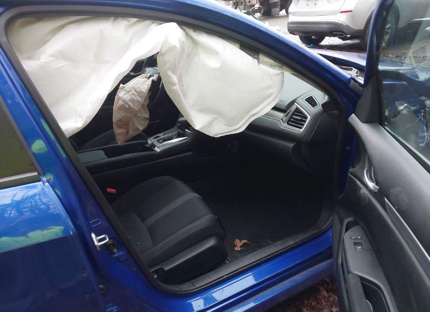 Photo 5 of 2020 Honda Civic LX (VIN 2HGFC2F62LH538256)