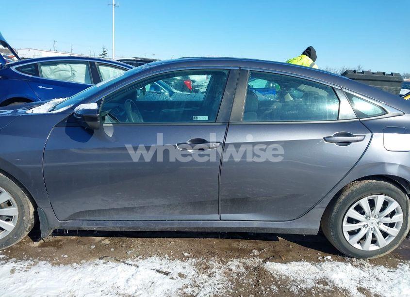 Photo 15 of 2020 Honda Civic LX (VIN 2HGFC2F62LH550584)