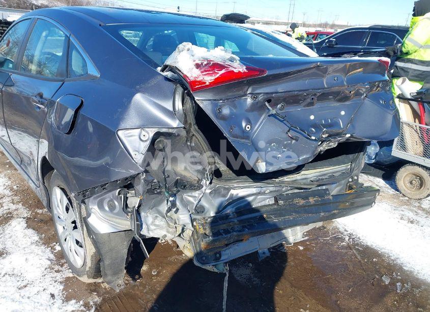 Photo 6 of 2020 Honda Civic LX (VIN 2HGFC2F62LH550584)