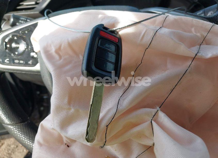 Photo 11 of 2020 Honda Civic LX (VIN 2HGFC2F62LH589014)