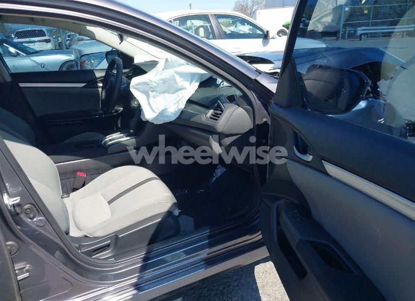 Photo 5 of 2021 Honda Civic LX (VIN 2HGFC2F62MH534127)