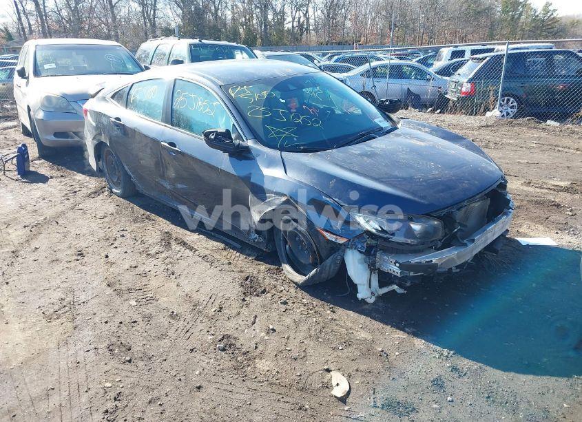 2019 Honda Civic LX (VIN 2HGFC2F63KH513834) main photo