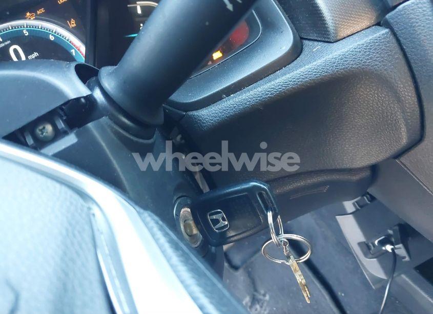 Photo 11 of 2019 Honda Civic LX (VIN 2HGFC2F63KH513834)