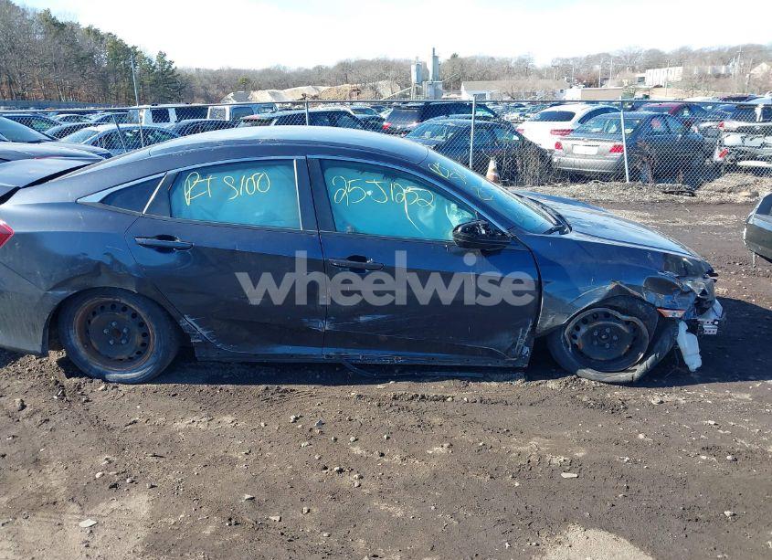 Photo 13 of 2019 Honda Civic LX (VIN 2HGFC2F63KH513834)