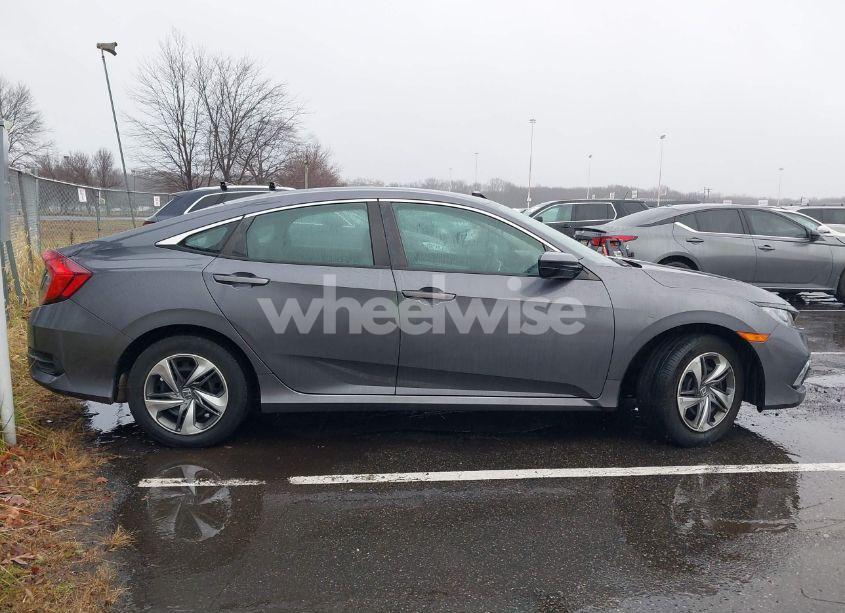 Photo 13 of 2019 Honda Civic LX (VIN 2HGFC2F63KH519181)
