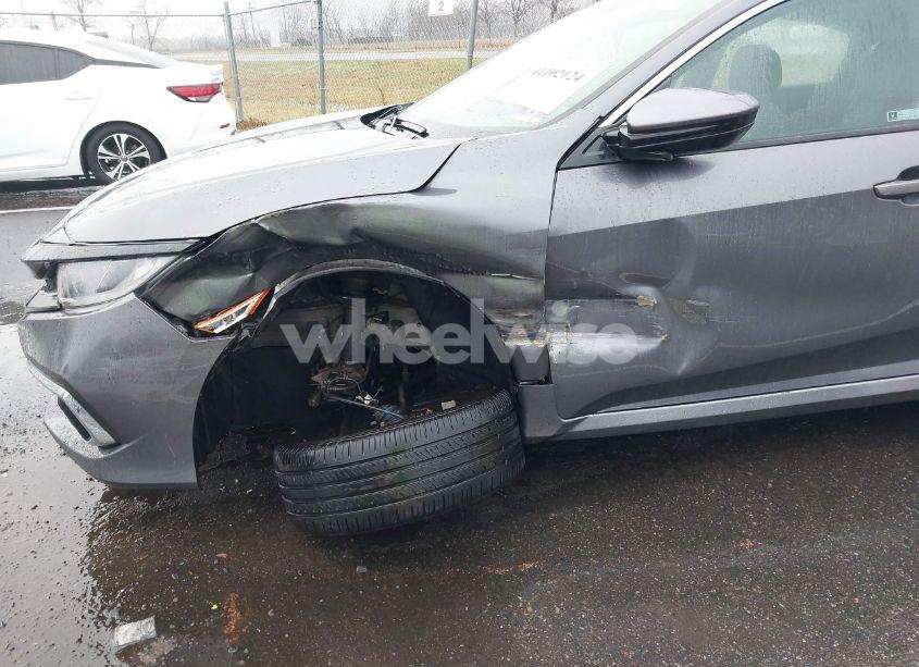 Photo 17 of 2019 Honda Civic LX (VIN 2HGFC2F63KH519181)