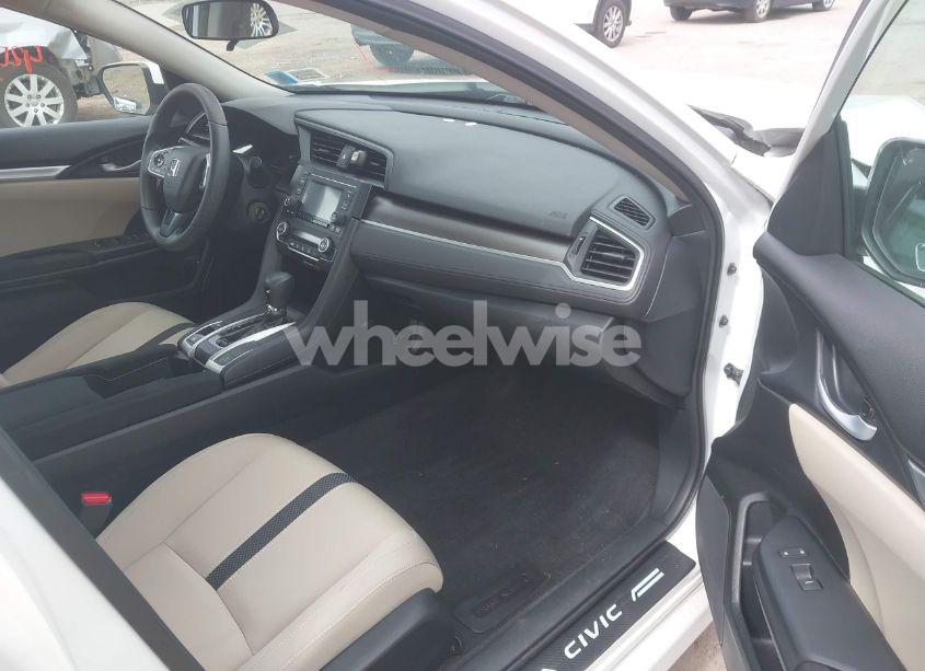 Photo 5 of 2019 Honda Civic LX (VIN 2HGFC2F63KH540855)