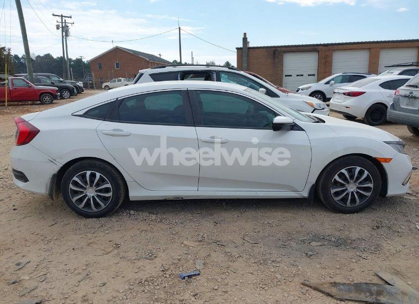 Photo 13 of 2019 Honda Civic LX (VIN 2HGFC2F63KH593510)