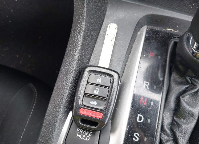 Photo 11 of 2019 Honda Civic LX (VIN 2HGFC2F63KH598299)