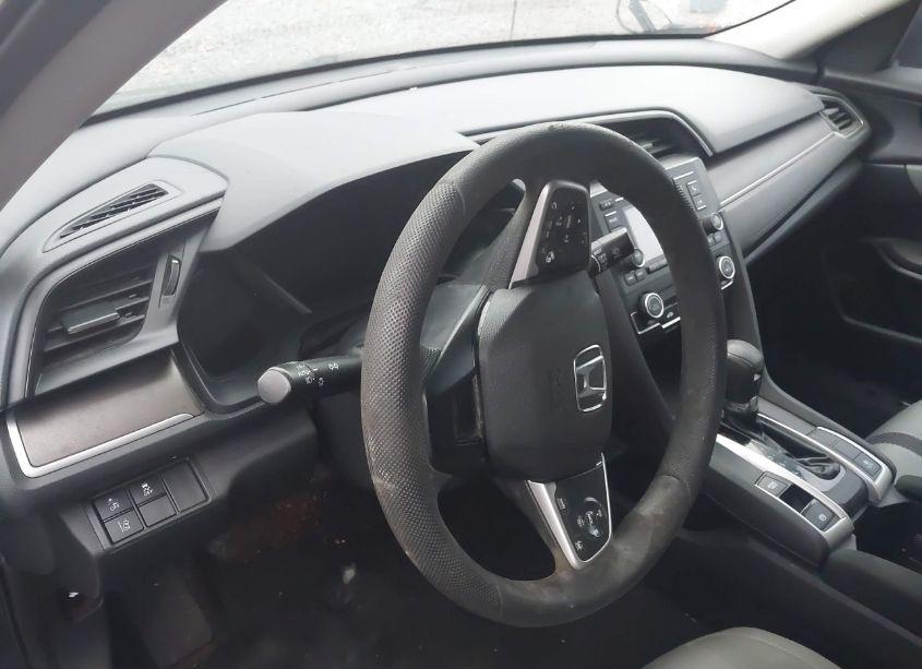 Photo 14 of 2020 Honda Civic LX (VIN 2HGFC2F63LH521532)